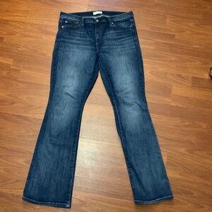 Women’s GAP, 1969 boho/western stretch bootcut blue jeans/ 33R/ US size 14-16